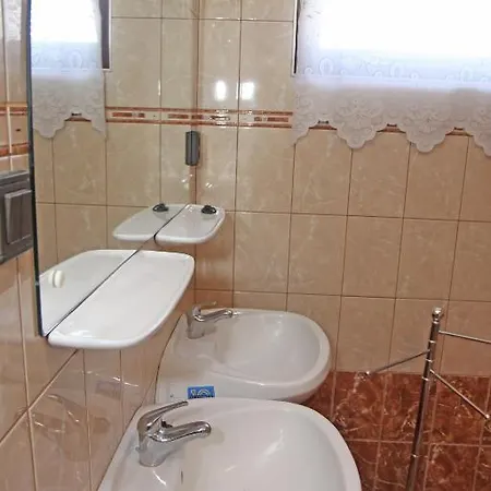 Orsi Vendeghaz Guest house Buk
